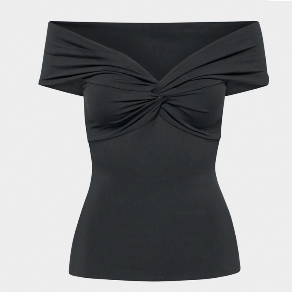 Artizia Off the Shoulder Contour Top